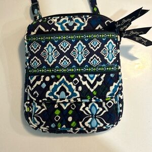 Vera Bradley cross body purse